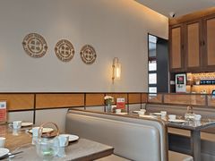-吕氏焗小鲜•海鲜青岛菜(总店)
