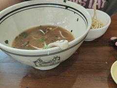 -小马牛肉面·牛骨熬制(南京博物院店)