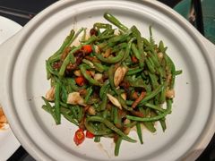 -鸽子侯·家宴·平价海鲜(绿地店)