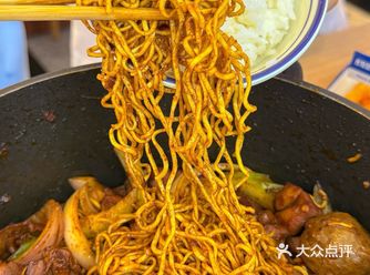 还得是街边小破店！！真的巨巨巨废米饭…