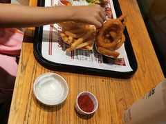 火烤双层牛肉特堡-The Habit Burger Grill 哈比特汉堡(爱琴海店)