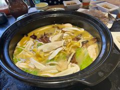 -有一锅·野生菌黑山羊腊排骨火锅(古城北门店)