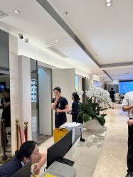点击看大图 -深圳阳光医疗美容医院·旗舰店
