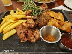 -灵意咖啡·西班牙美食(汕头金平万达广场店)