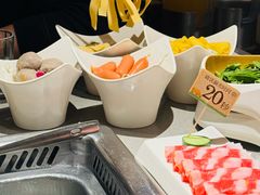 -海底捞火锅(银泰中心店)