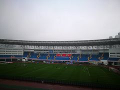 -源深体育中心-停车场