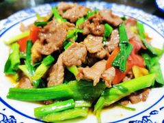 小抄黄牛肉-阿鹏故事云南野生菌火锅(人民路店)