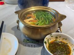 -慢丽江·云南野生菌土鸡锅(付家庄店)