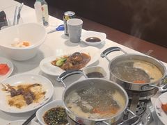 -腾阁自助餐厅(朝林广场店)