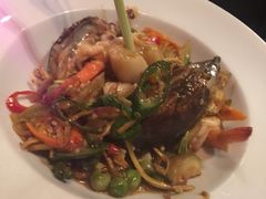 -The Dishes Seafood & Restaurant