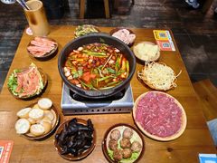 -黔有有贵州酸汤夺夺粉火锅(五味十字店)