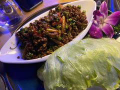 九层塔炒牛肉-暹罗酒肆泰餐厅酒吧