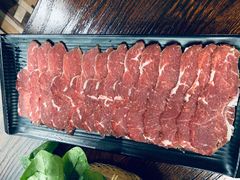 -陆记牛庄·碳锅龙虾烧烤(爱上花园店)