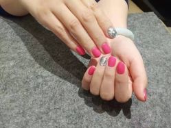 -天生爱美甲