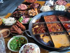 -正南齊北重庆老火锅(光华村直营店)
