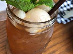 -ROAST coffee & eatery