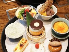 甜品总汇-湖滨28中餐厅·西湖宴·杭州君悦酒店