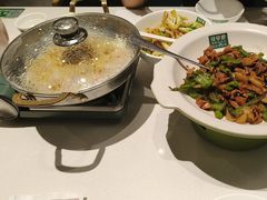 -绿草地·湘菜(7mall店)