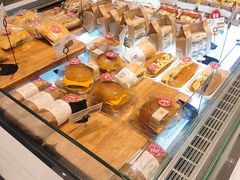 -巴黎贝甜(大宁国际商业广场店)