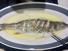 清蒸抱腌小白鱼-翠山·映月湖景餐厅(映月湖公园店)