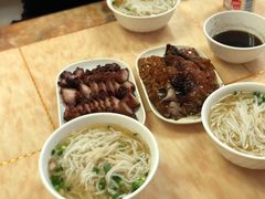 -香辉食馆(新兴路店)