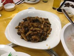 -山明水秀大饭店