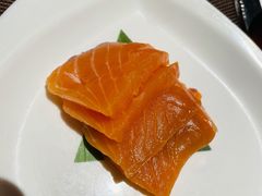 三文鱼-领鲜活海鲜榴莲自助火锅(东门店)