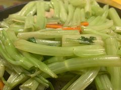 -黄B湛江鸡饭店(粤垦路店)