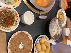 -沸炉重庆老火锅(军事博物馆店)