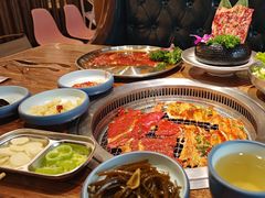 -明洞阿姨·韩式酱蟹烤肉·创意料理(三元桥店)