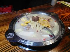 -庄老幺火锅(娄山关路店)