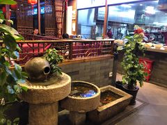-亿诣蝎府炸酱面羊蝎子火锅(酷车小镇店)