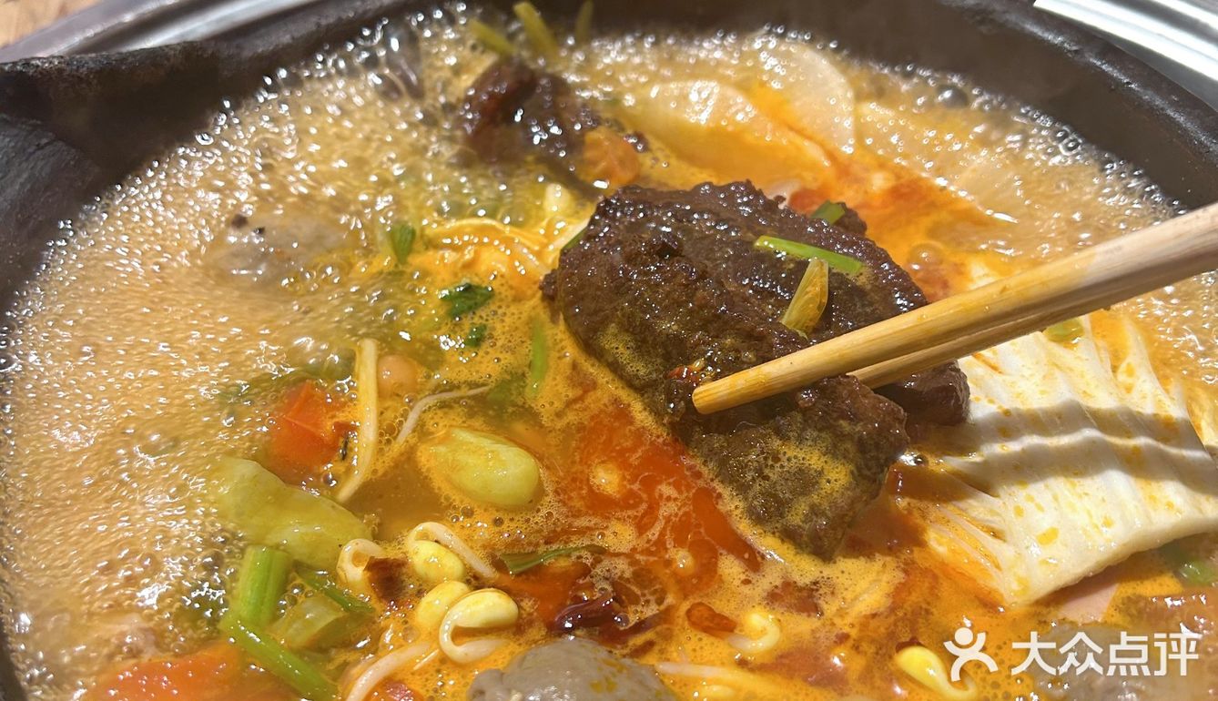 吃在成都|贵州有句老话说:三天不吃酸，走路打窜窜