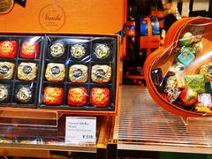 -VENCHI 闻绮(广州太古汇店)
