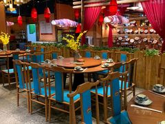 -老滇山寨•云南特色菜•地方菜•民族风情歌舞表演(金碧店)