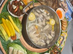 -椰小鸡·琼州糟粕醋·火锅(美兰缤纷城店)