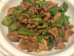 农家小炒肉-燕郊烧鸽子(酷车小镇店)