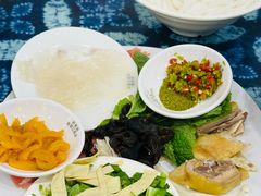 -桥香园云南过桥米线(金马碧鸡店)