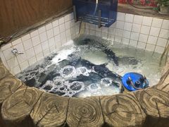 -咱屯子铁锅炖直营店(保利店)