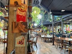 -临界音乐酒馆·小龙虾·江湖菜(华熙LIVE·鱼洞店)