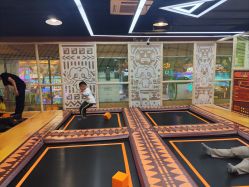 -卡通尼·Safari非洲探索乐园·生日会(金桥国际商业广场店)