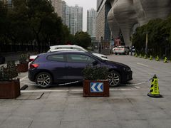 -上海喜玛拉雅酒店-停车场