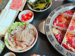 -疯狂的筷子老灶九宫格火锅