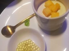 -逸馥荟(人广来福士店)