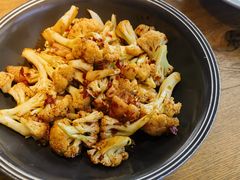 -蜜桃餐厅·伴山(湖滨商业街店)