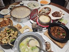 -梅利汴京烤鸭•开封豫菜地标店(东大街店)