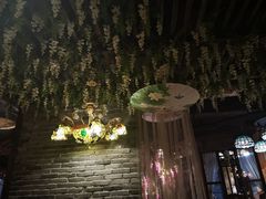 -春天里·老街坊餐厅(港隆广场店)