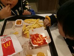 -麦当劳(伟城广场店)