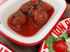 站点特色肉丸-Tubestation站点比萨(五道营店)