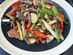 -桥边小楼·手工云南菜·古城观景小楼